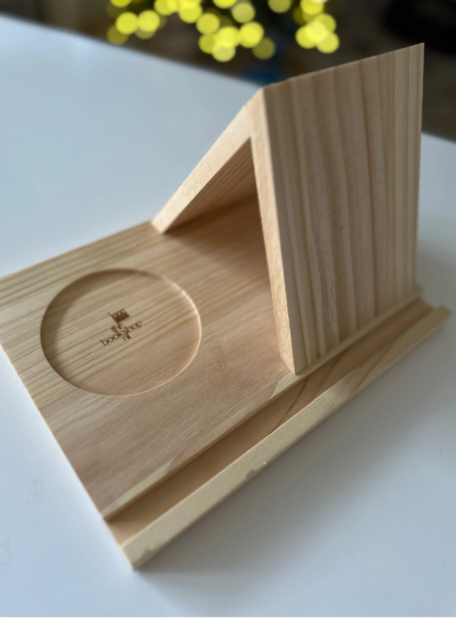 Book Valet/ Mug and Media Rest