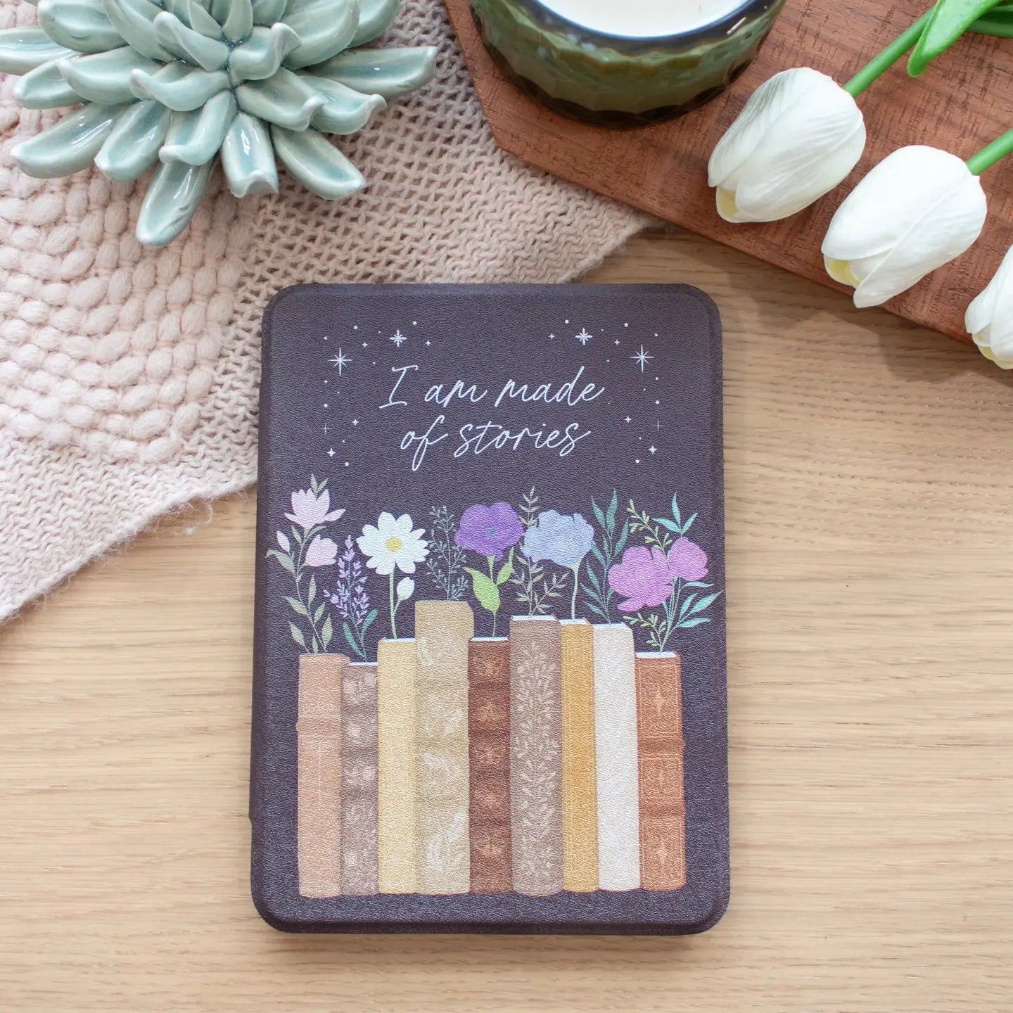 Made of Stories Kindle Case: Kindle Paperwhite 11 (2021 model) (includes Signature 11)